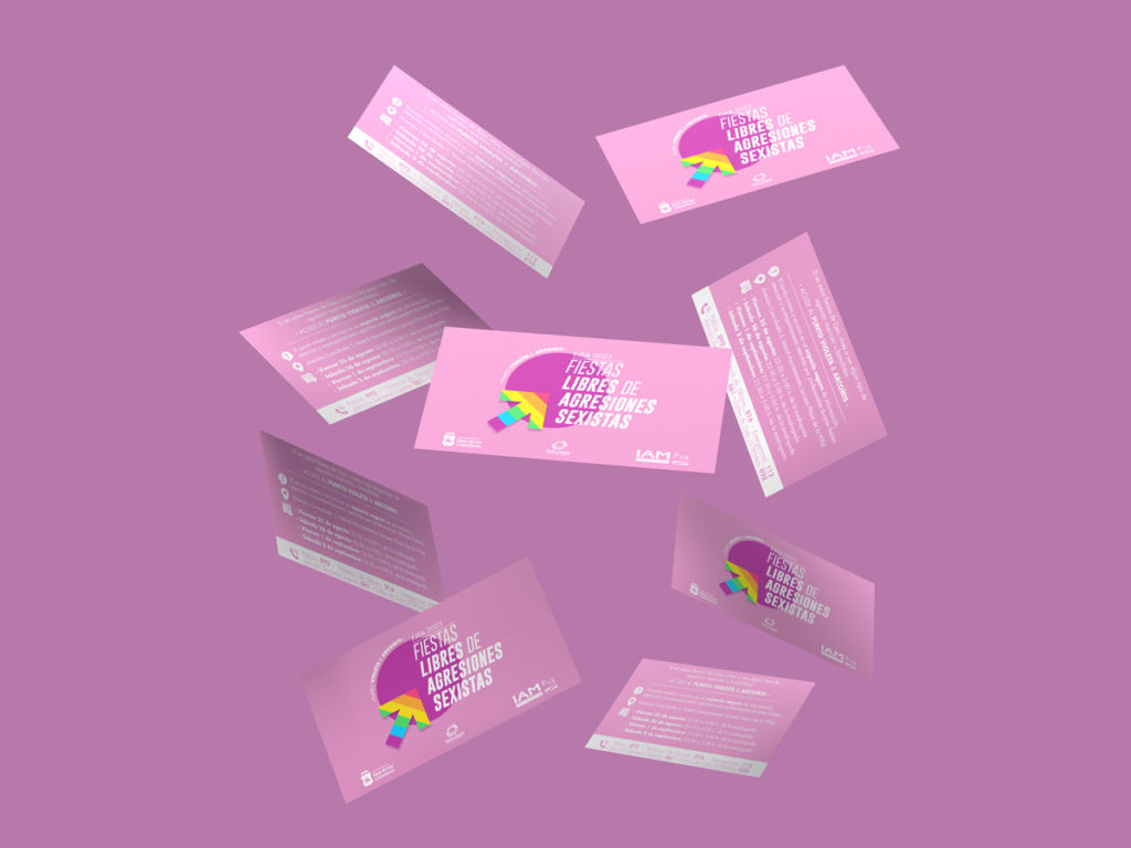 En la imagen se observan un conjunto de 9 tarjetas, tamaño tarjeta de visita, que fueron diseñadas para dar información importante sobre los puntos violeta & arcoíris. Gracias al diseño de Eva Cortés. En este diseño se condensa teléfonos de interés ante emergencias o sucesos.